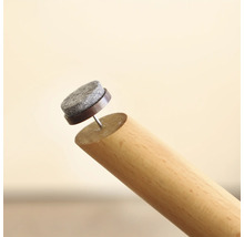 Patins en feutre à monter sur un pied de meuble