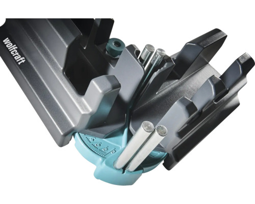 Fausse équerre et boîte à onglets Wolfcraft en plastique avec tiges métalliques pour le réglage et la coupe précise des angles.