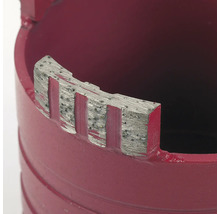 Gros plan d'une couronne de forage avec segments diamantés