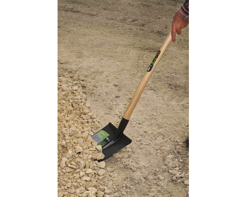 Bêche avec manche en bois pour pelleter du gravier