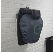 Gardena Mähroboter Garage an einer Wand montiert