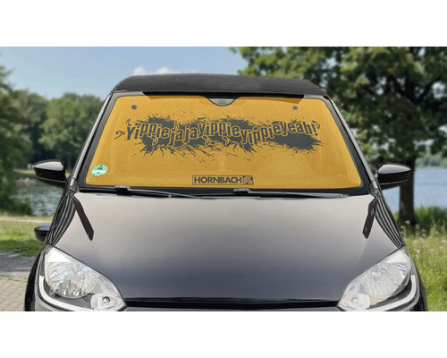 Pare-soleil Hornbach pour le pare-brise avec Hornbach Logo et slogan Yippiejajayippieyippieyeah sur une voiture.