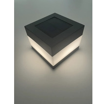 Lampe solaire LED carrée pour extérieur avec panneau solaire intégré