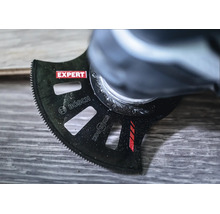 Lame de scie segment Bosch Expert Starlock sur un outil multifonction pour bois et métal