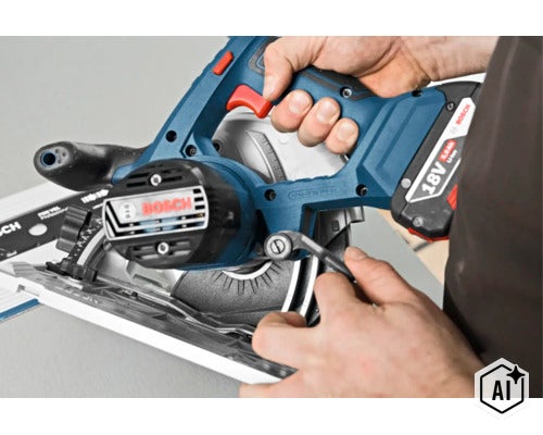 Eine Bosch Akku Handkreissäge mit 18 Volt Lithium Ionen Akku wird von einer Hand gehalten und auf einer Führungsschiene bedient. (Image AI modified or generated)