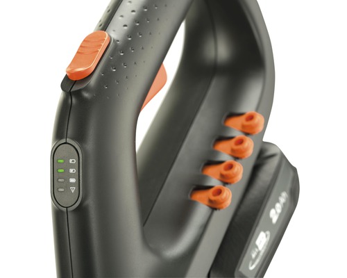 Detailaufnahme eines Akku-Laubsaugers mit Bedienelementen und Akkuanzeige