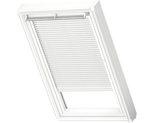 Fenêtre de toit avec store pour réguler la lumière