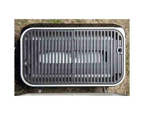 Grill mit Grillrost aus Metall