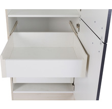 Offener Schrank mit Schublade