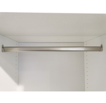 Kleiderschrankinnenausstattung mit Kleiderstange aus Metall