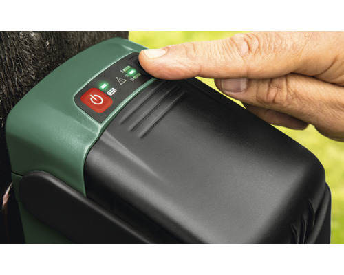 Batterie avec indicateur de niveau de charge et doigt sur le bouton