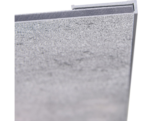 Vue détaillée d''un panneau avec une structure en pierre