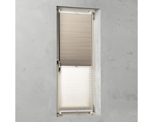 Store plissé sur fenêtre pour une gestion flexible de la lumière