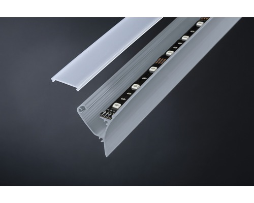 LED-Profil mit Abdeckung und LED-Streifen