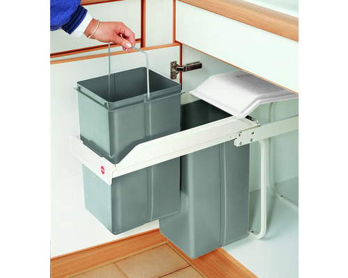 Système de tri des déchets avec deux bacs dans un meuble de cuisine