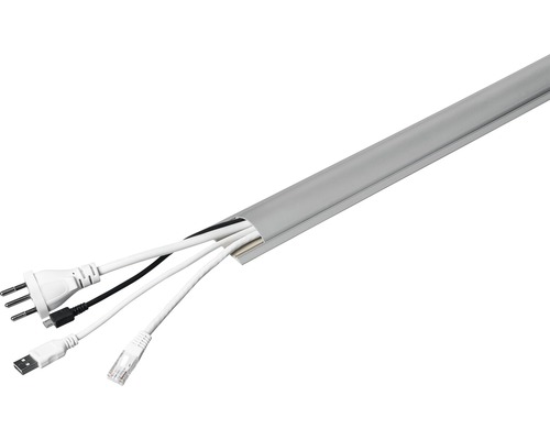 Kabelkanal mit mehreren Kabeln