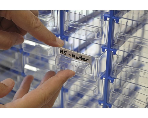 Schubladenschrank zur Aufbewahrung von Kleinteilen mit der Beschriftung M5-Mutter