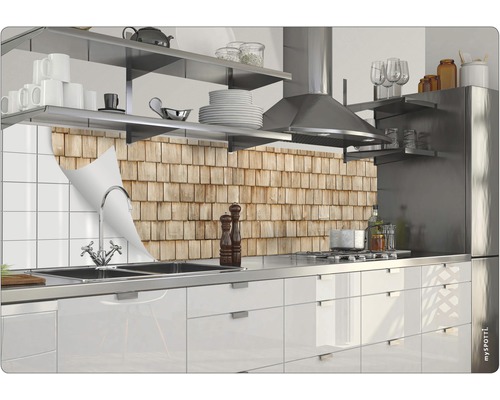 Cuisine avec film de crédence aspect bois