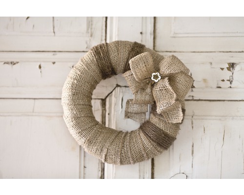 Couronne de porte décorative en jute avec nœud et ornement en forme de fleur