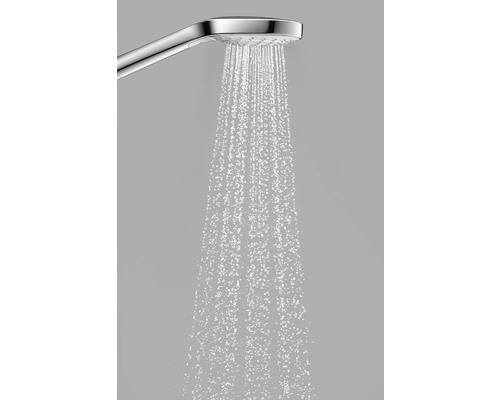 Handbrause mit laufendem Wasser