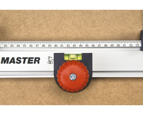 Règle de mesure Master avec niveau à bulle et graduation