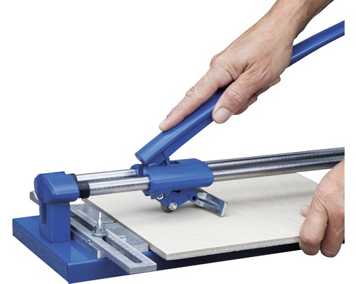 Coupe-carreaux en cours d''utilisation