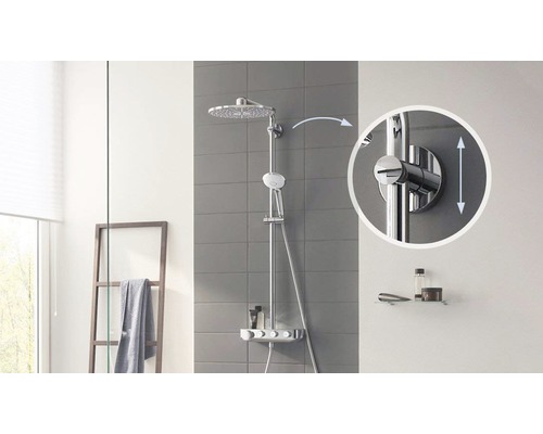 Duschsystem mit Kopfbrause, Handbrause und Thermostatbatterie im Badezimmer