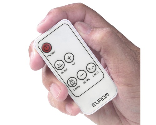 Télécommande Eurom dans une main