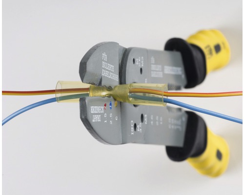 Pince à sertir les embouts de câbles sertissant les embouts de câbles avec des câbles