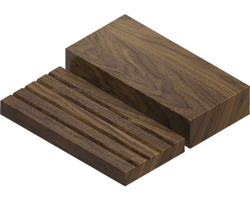 Deux morceaux de bois, un lisse et un rainuré.