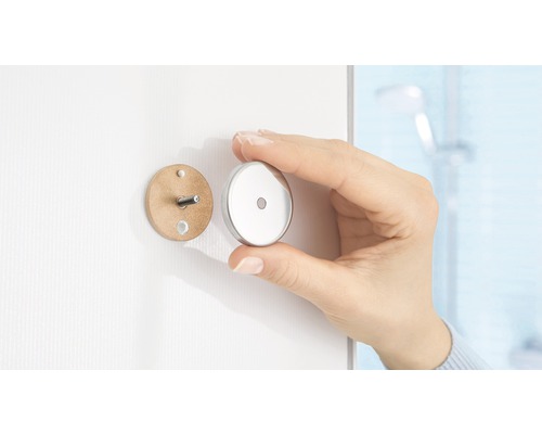 Fermeture de porte magnétique avec plaque de montage et contrepartie dans la main