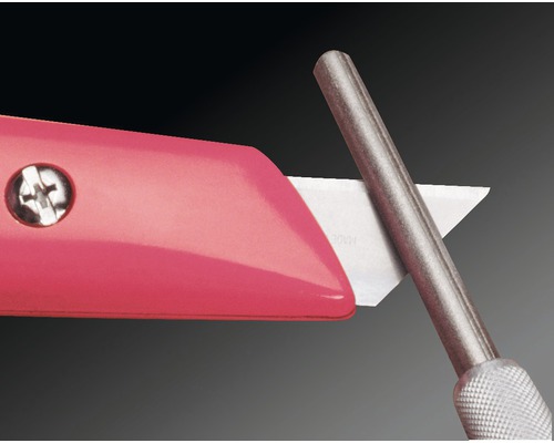 Cutter mit Metallgriff zum Schärfen der Klinge