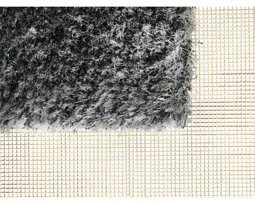 Grauer Teppich mit hohem Flor und Gitterstruktur auf der Rückseite