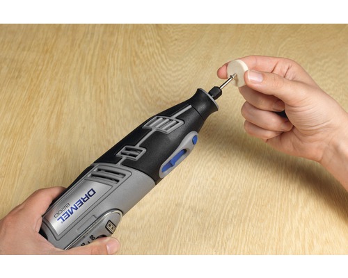 Dremel 8200 Multifunktionswerkzeug mit Aufsatz