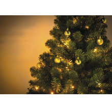 Geschmückter Weihnachtsbaum mit Kugeln und Lichtern