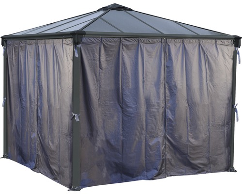 Pavillon de jardin avec rideaux