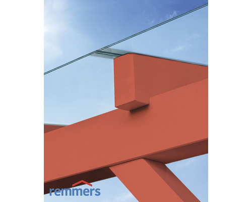 Vue détaillée d''un toit de terrasse avec verre et construction en bois