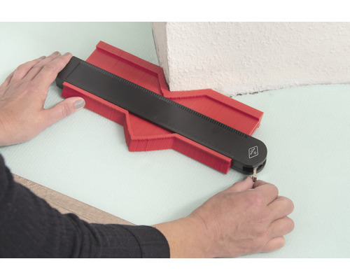 Gabarit de contour en cours d''utilisation pour copier des contours