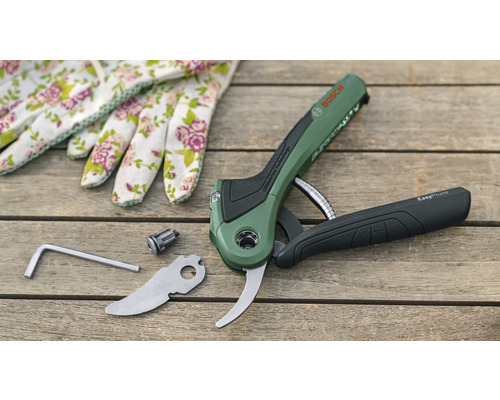 Bosch EasyPrune Akku Gartenschere mit Zubehör und Gartenhandschuhen