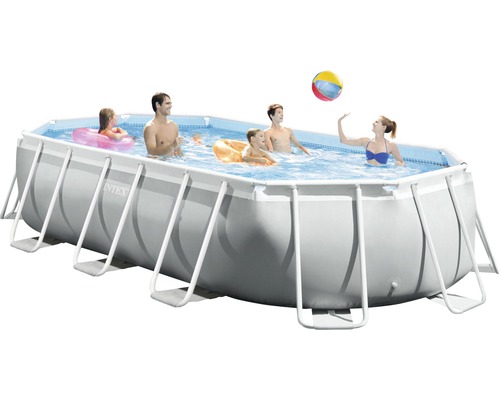 Piscine à cadre rectangulaire en acier avec famille