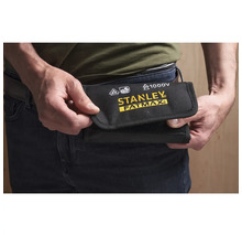 Stanley Fatmax Werkzeugtasche am Gürtel befestigt