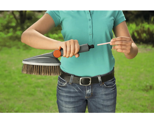 GARDENA combisystem-Handwaschbürste GARDENA combisystem-Handwaschbürste