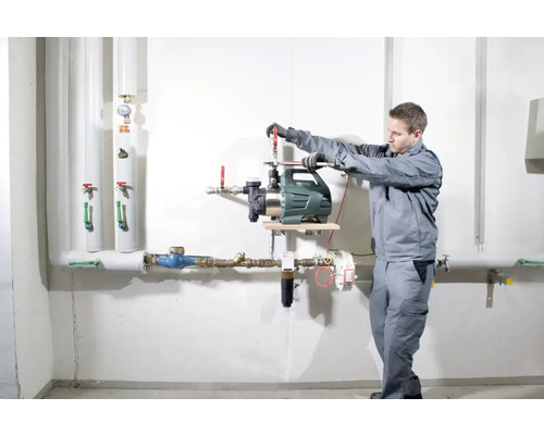 Installation d''une pompe de jardin dans la cave par un installateur