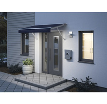 Espace d''entrée d''une maison avec marquise de porte d''entrée, boîte aux lettres et fenêtres