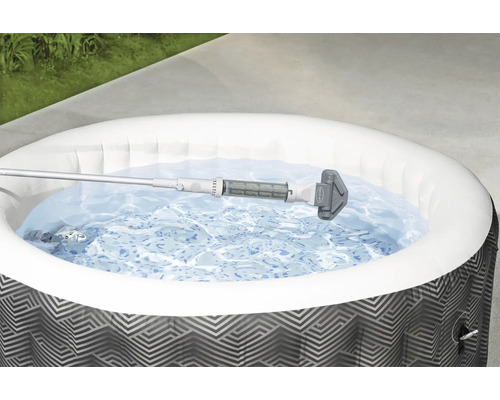 Jacuzzi gonflable avec aspirateur de piscine