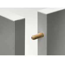Cheville en bois pour assemblage de meubles entre deux éléments blancs