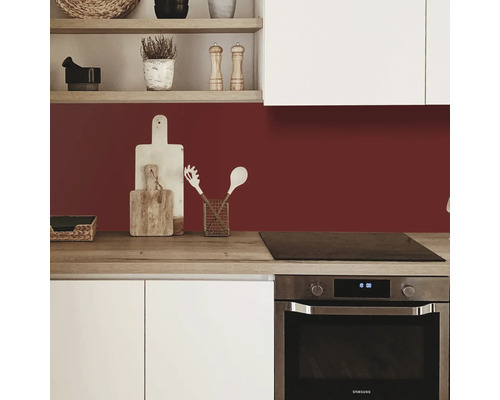 Crédence de cuisine en bois dans une cuisine moderne