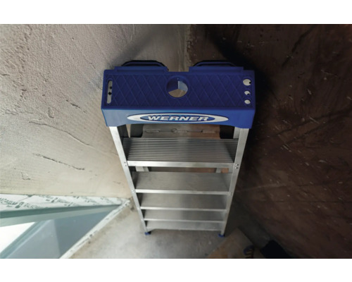 Escabeau Werner à cinq marches