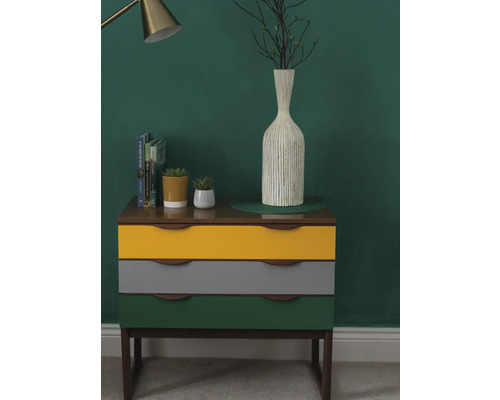 Commode à trois tiroirs en jaune, gris et vert avec décoration