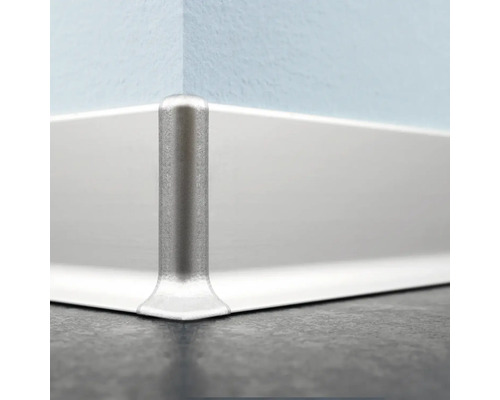 Plinthe en aluminium avec coin